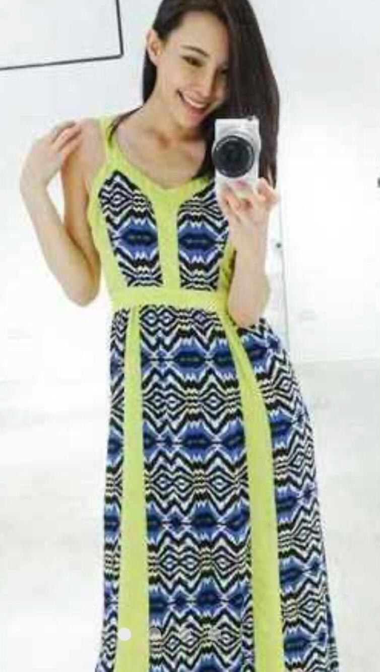 Flying Tomato maxi dress
